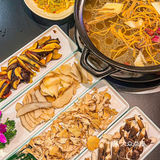 在西安吃到了野生菌火锅 店名:向云滇菌子土鸡汤锅