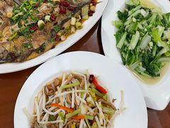 -漁耕小厨农家院(武当山店)