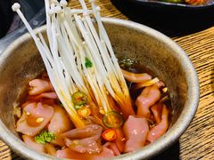 -鑫釜山海鲜烧烤(鑫丰国际店)