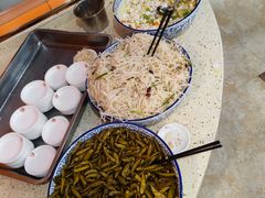 -闫家驴肉老店(华电一校店)