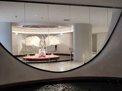 -涨巢·潮玩水疗局