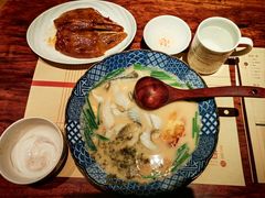 -荣家黄鱼面(前滩太古里店)