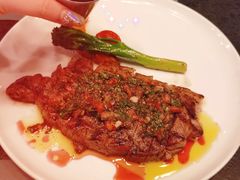 安格斯牛西冷牛排-乐意坊Alla Torre意大利手工披萨(陆家嘴旗舰店)