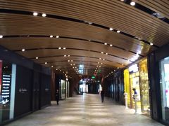 -砂之船奥莱(南京江宁店)