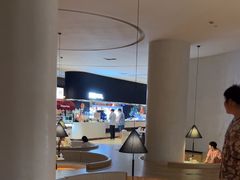 -涨巢·潮玩水疗局