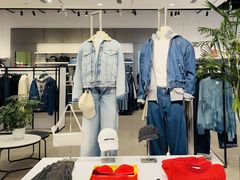 -首创奥特莱斯(西安店)