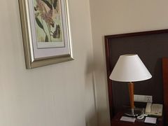 -汕尾巴黎半岛酒店