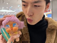 -泡泡玛特POPMART(武汉新天地南馆店)