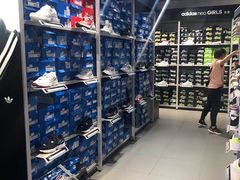 -绿地风尚天地广场