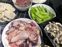 -湘阁里辣(南联锦泰城店)