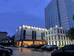 -南京双门楼宾馆(盐仓桥地铁站阅江楼店)