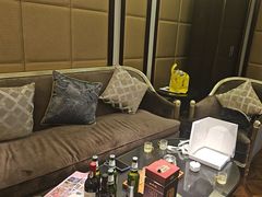 -王府井酒店(金桥港湾店)