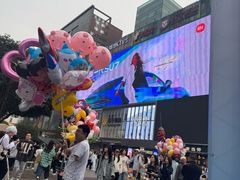 -观音桥步行街