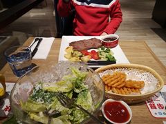 -必胜客(新中纬店)