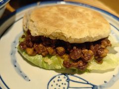 -小放牛炒菜馆(军校店)