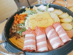-WOW LUCKY创意韩料(龙阳广场店)