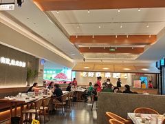 -肥肥虾庄·金牌油焖大虾(汉口城市广场店)