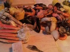 -The Crab Pot Seattle