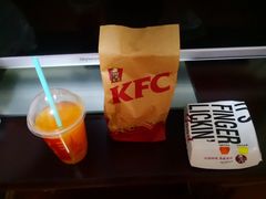 -肯德基(尖岭万达店)