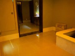 -花湖会所·高端水疗商务泡浴SPA(高新店)