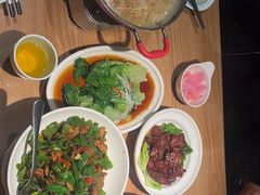 -自己人·宜昌菜(水悦城店)