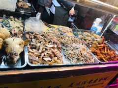 -正宁路小吃夜市