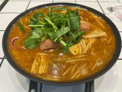 -肥汁米蘭香港米线(长宁来福士店)