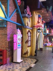 点击看大图 -卡通尼乐园(重庆南坪协信星光店)