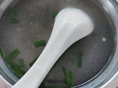 -灵山卢梅燕粉店