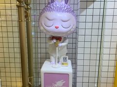 -泡泡玛特POPMART(上海环球港店)