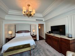 -广州富力丽思卡尔顿酒店