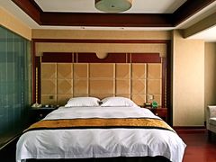 -锦州元都大酒店(凌河古塔夜市店)