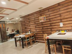 -英子补身汤(海兰路店)