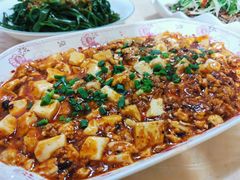 -洪霞餐馆