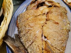 蒜香鲈鱼-鲁菜根·泰山菜(普照店)