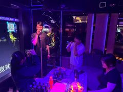 -温莎KTV(珠江路店)