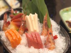 三文鱼刺身黄狮鱼刺身-真剑日本料理·铁板烧(贵州路店)