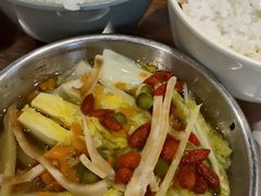 -老四川(T3航站楼F指廊店)