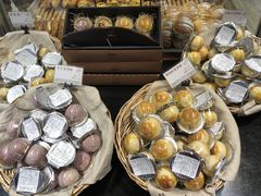 -苹果花园(昌里东路店)