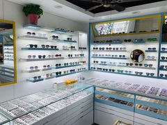 -潘多拉眼镜·蔡司依视路明月(潘家园店)