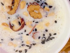 -清真老马家国华牛奶鸡蛋醪糟(正宁路店)