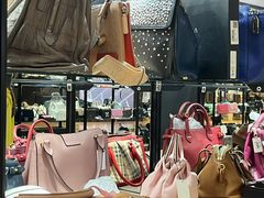 -宝龙城(杭州滨江店)