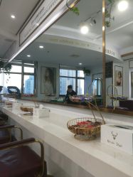 -镁连社·美联社