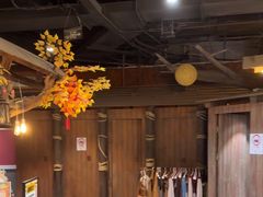-暴风岛沉浸式体验馆(百联世纪店)