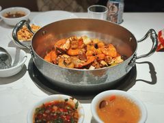 -七欣天香辣蟹火锅(闵行浦江欢乐颂店)