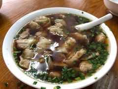 小馄饨红汤-吴家馄饨