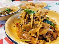 手撕卤鸡-东排食堂长沙小吃大排档(五一广场店)