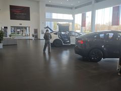 -TESLA 特斯拉(北京南四环中路特斯拉中心)