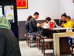 -裕兴记•蟹黄面馆(人民广场店)