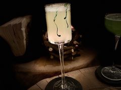 -Shift cocktail bar鸡尾酒吧